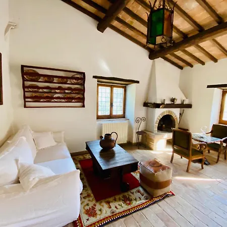 Otel Casale Alessandri Massa Martana